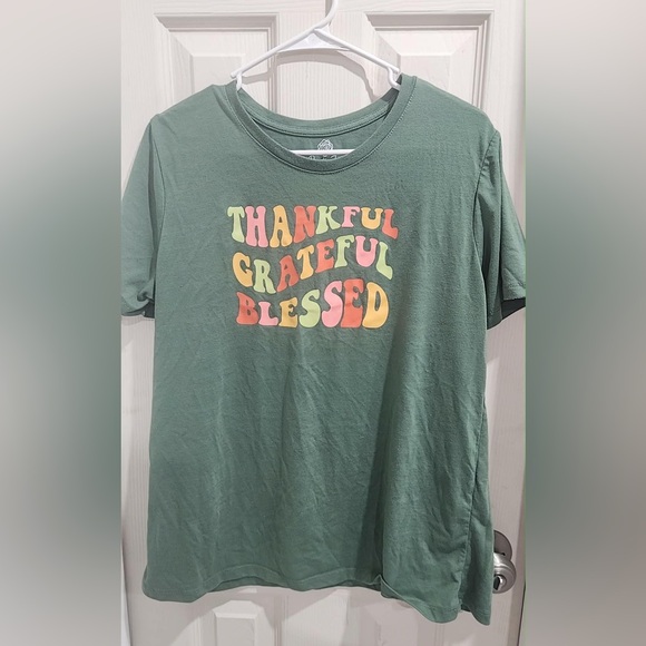 PositiviTees Women's Fall Graphic T-Shirt, Seasonal Short Sleeve Tee, Sizes-XL - Picture 2 of 4